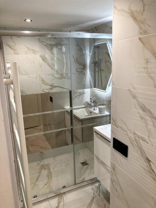 1650 Moriond - 2 Double Bedroom Near Snow Front クールシュヴェル エクステリア 写真